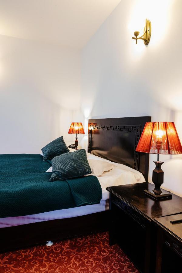 Contele Vladimir Hotel Bran  Ngoại thất bức ảnh